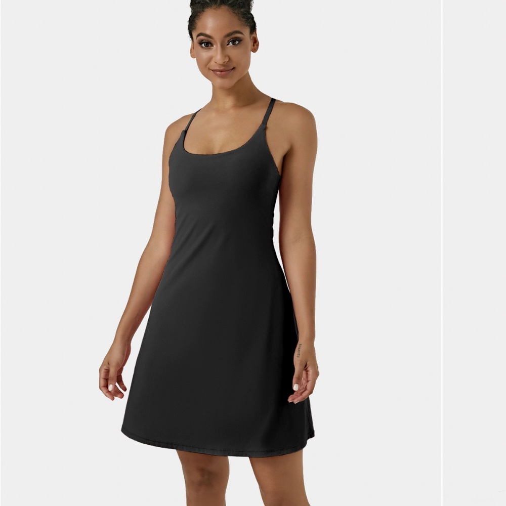 Elegant Black Sleeveless Dress
